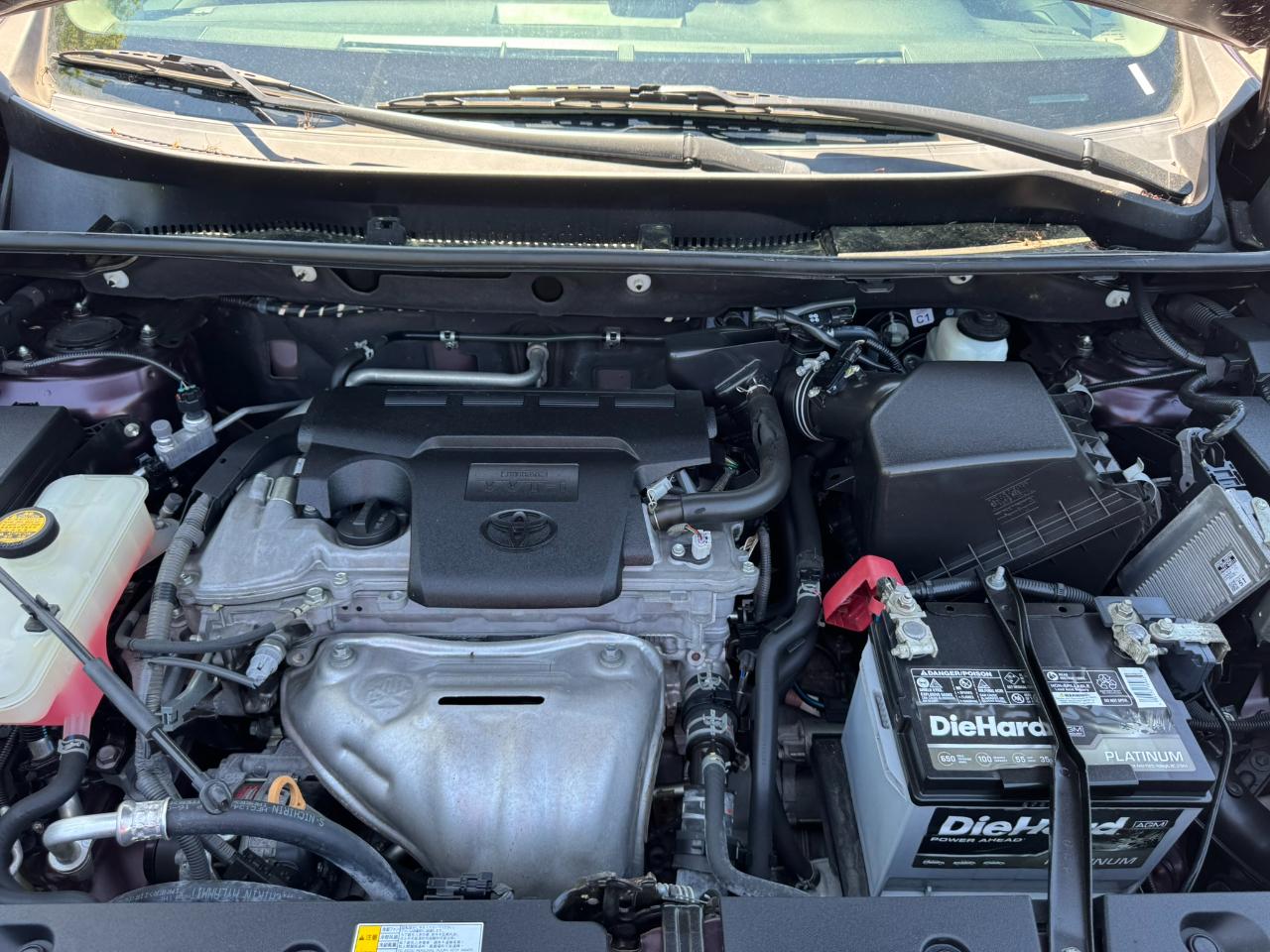 Toyota RAV4 LE FWD (Natl) 2018