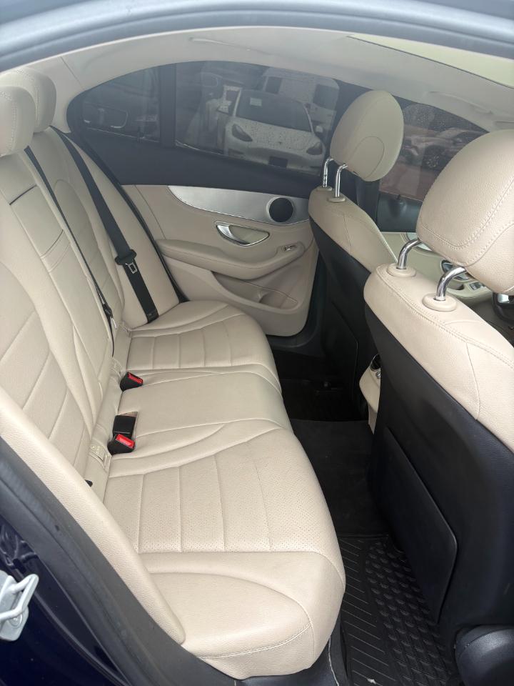 Mercedes-Benz C-Class 4dr Sdn C 300 4MATIC 2016