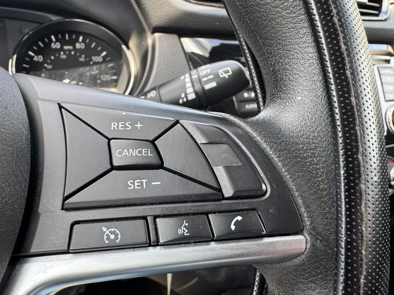 Nissan Rogue Sport FWD S 2021