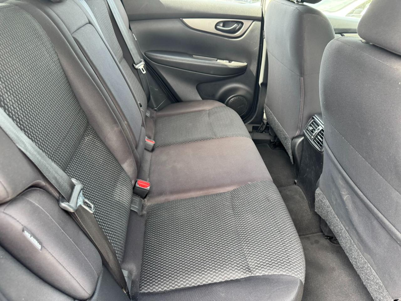 Nissan Rogue Sport FWD S 2021