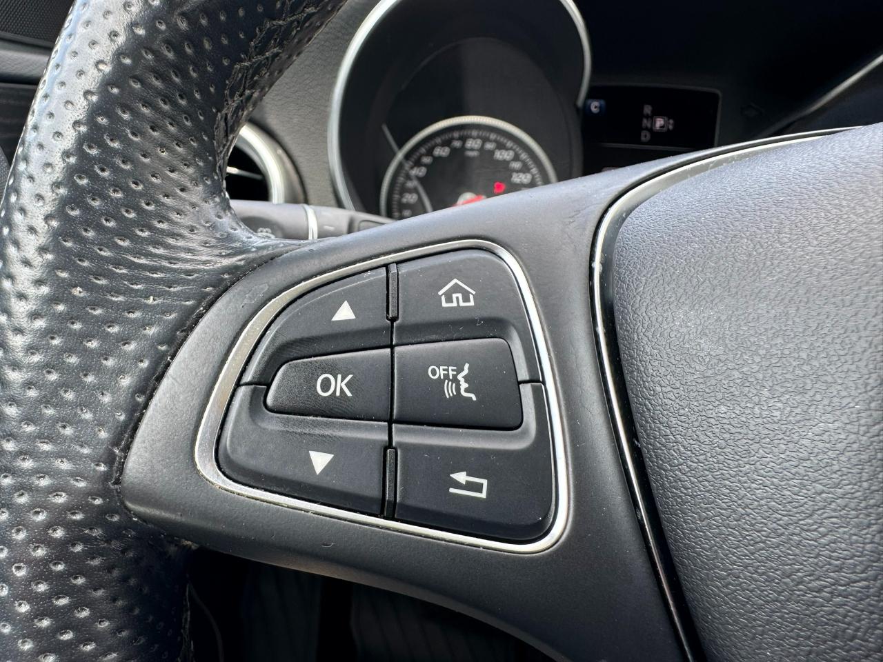 Mercedes-Benz C-Class 4dr Sdn C 300 4MATIC 2015