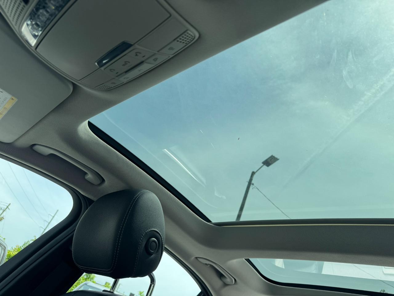 Mercedes-Benz C-Class 4dr Sdn C 300 4MATIC 2015