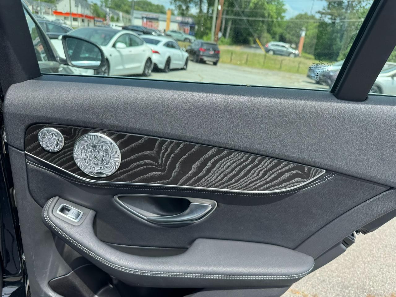 Mercedes-Benz C-Class 4dr Sdn C 300 4MATIC 2015