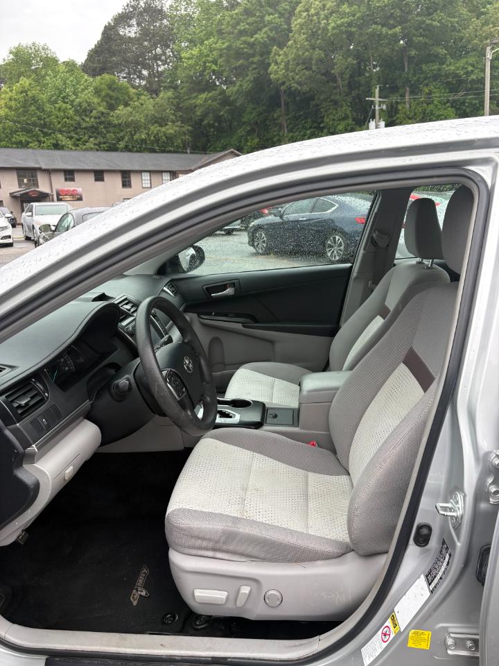 Toyota Camry 4dr Sdn I4 Auto SE Sport Limited Edition (Natl) 2012