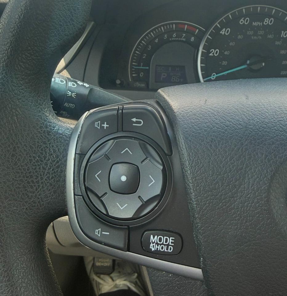 Toyota Camry 4dr Sdn I4 Auto SE Sport Limited Edition (Natl) 2012