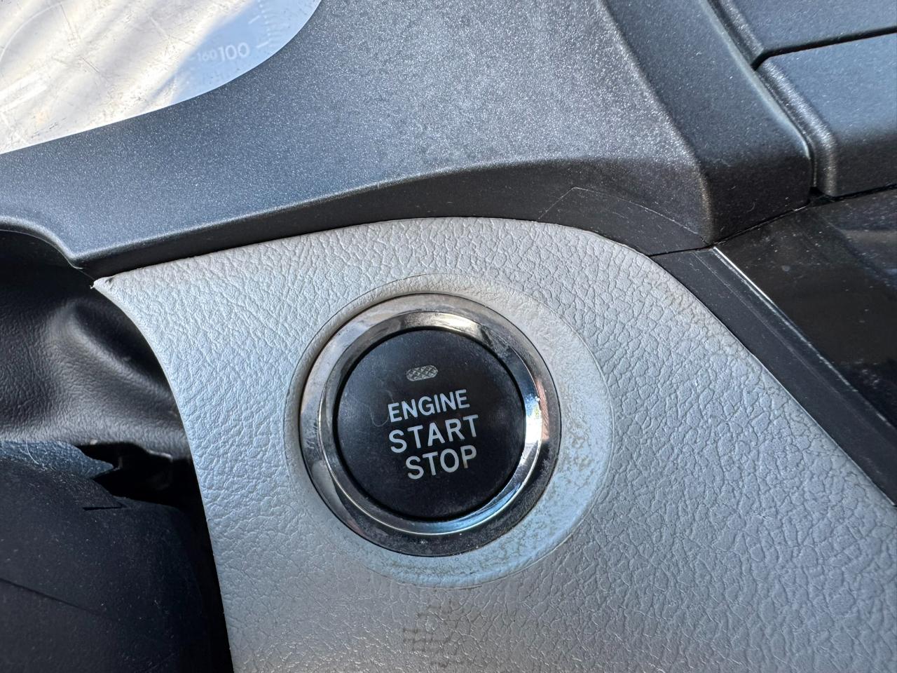 Toyota Sienna 5dr 8-Pass Van XLE Premium FWD (Natl) 2015