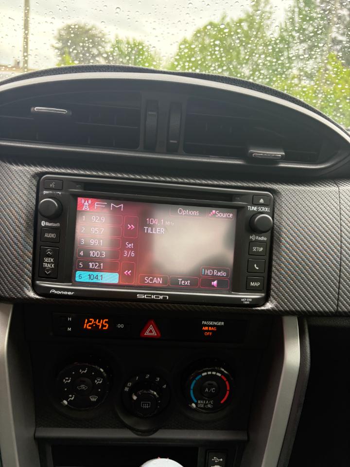 Scion FR-S 2dr Cpe Man (Natl) 2015