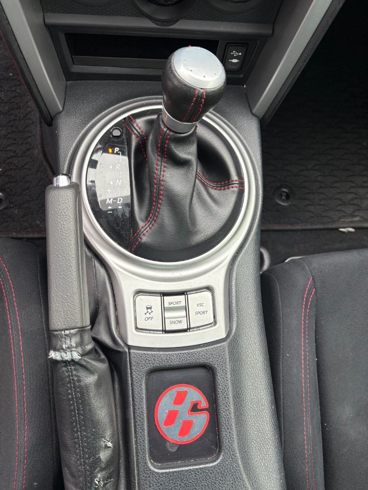 Scion FR-S 2dr Cpe Man (Natl) 2015