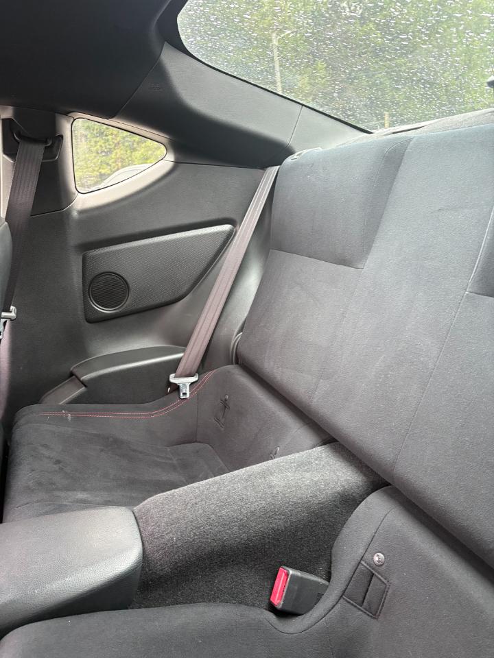 Scion FR-S 2dr Cpe Man (Natl) 2015