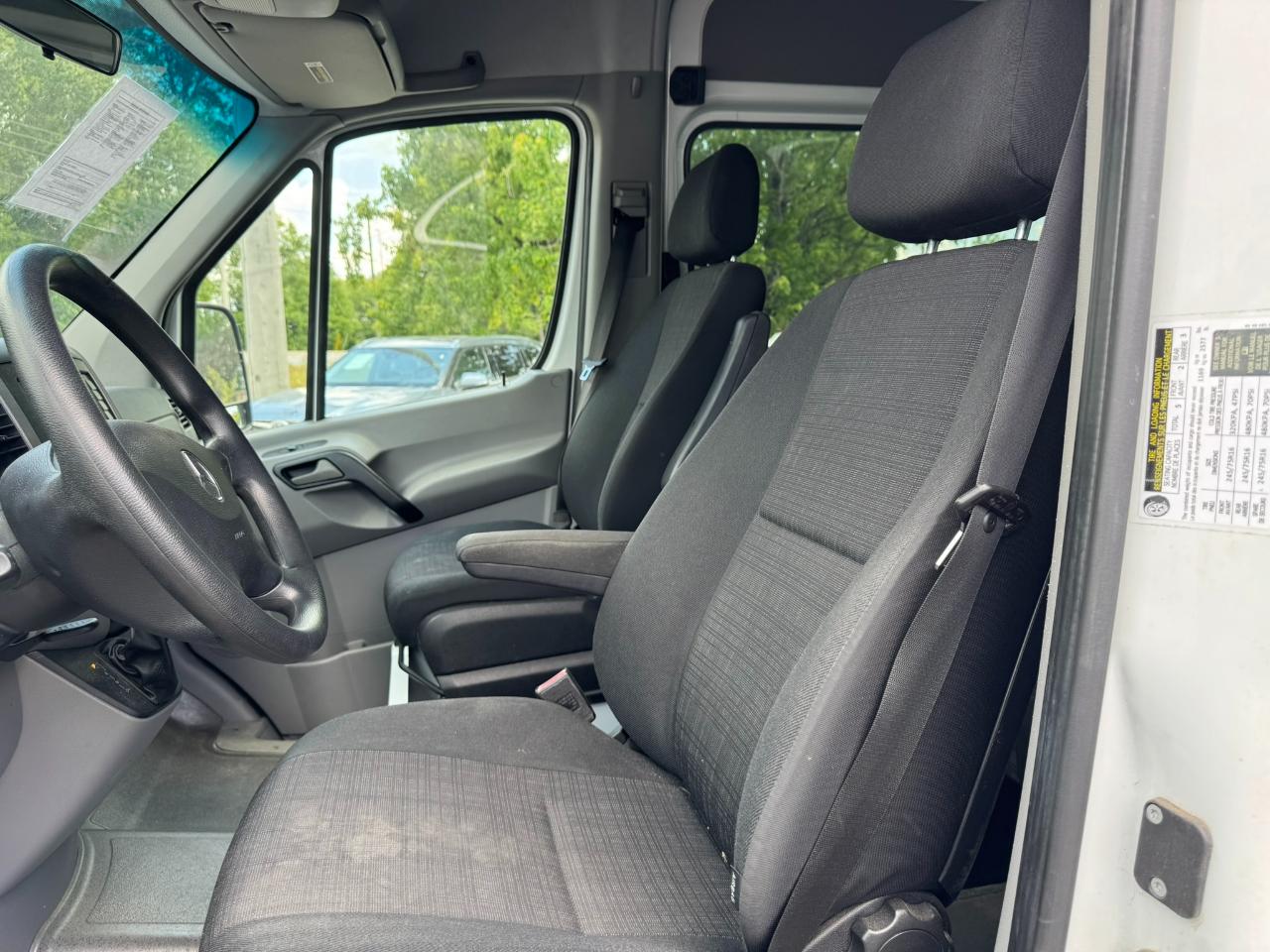 Mercedes-Benz Sprinter Vans RWD 2500 170" 2016
