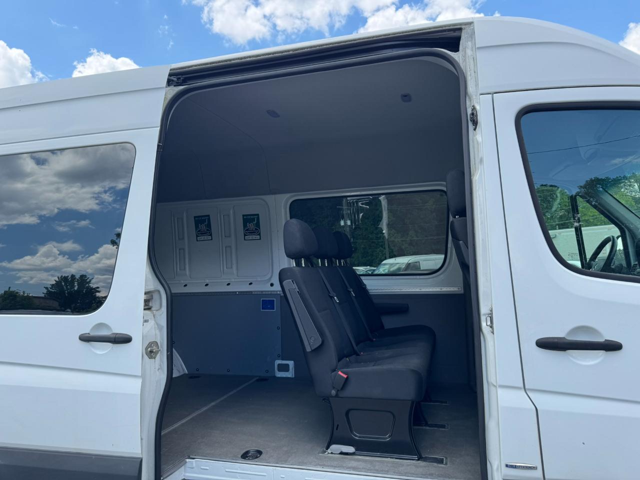 Mercedes-Benz Sprinter Vans RWD 2500 170" 2016