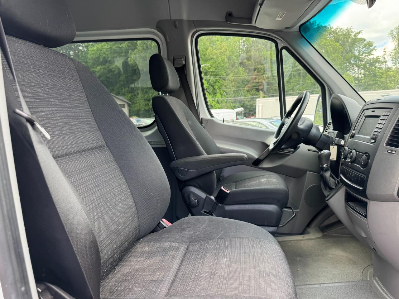 Mercedes-Benz Sprinter Vans RWD 2500 170" 2016