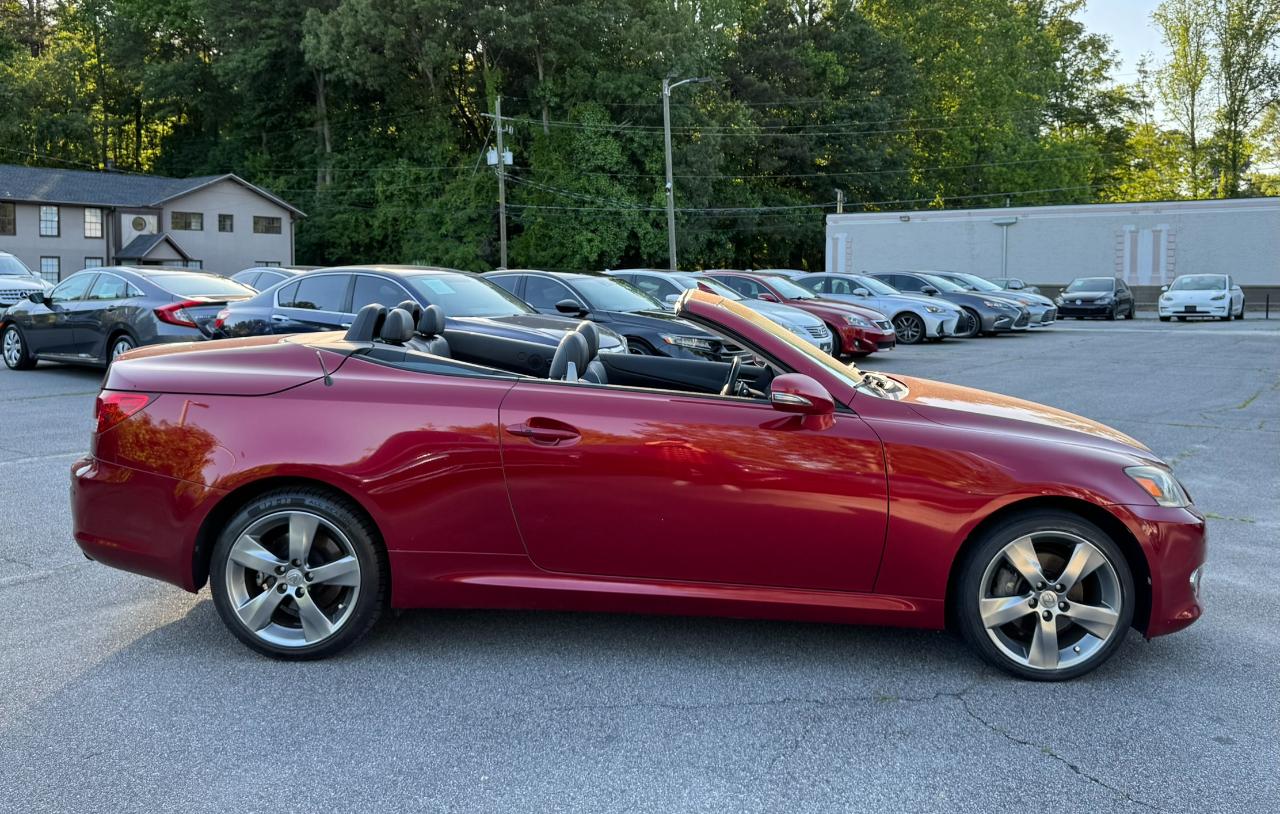 Lexus IS 250C 2dr Conv Auto 2011