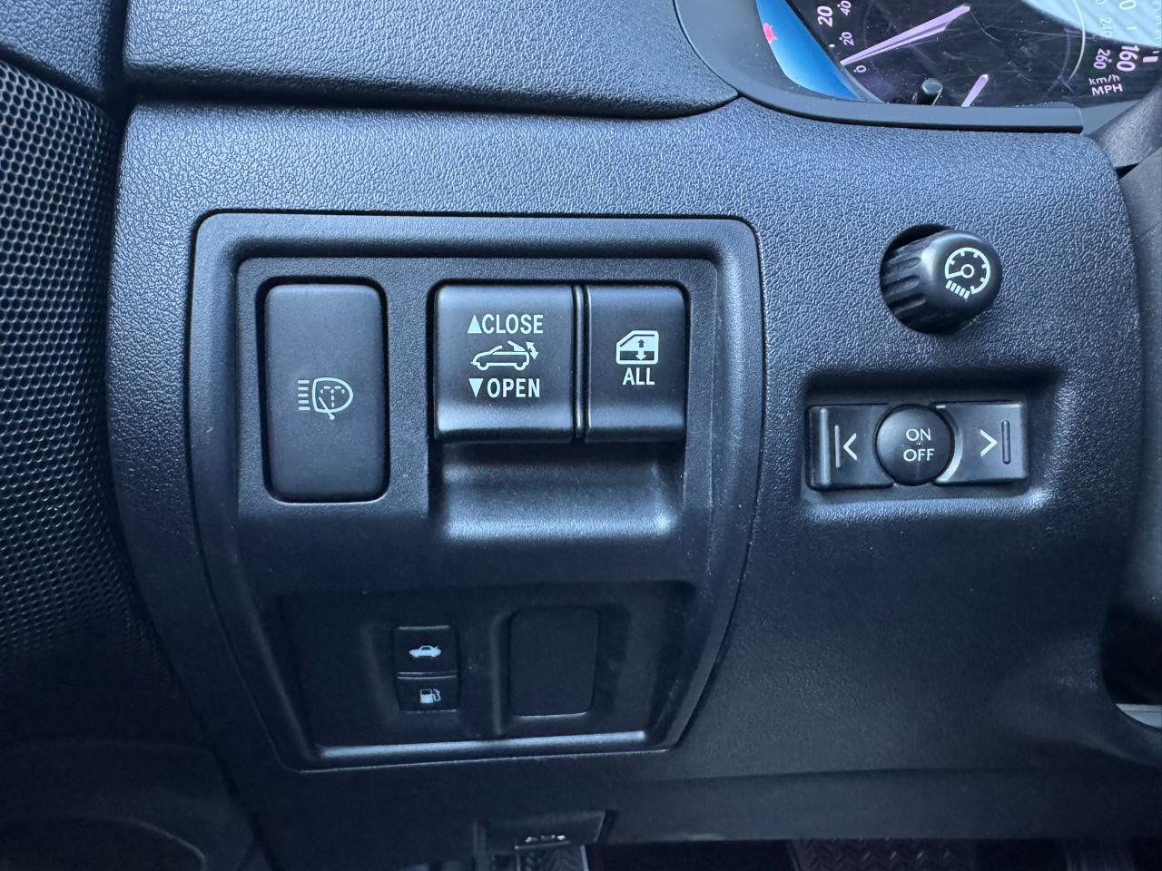 Lexus IS 250C 2dr Conv Auto 2011