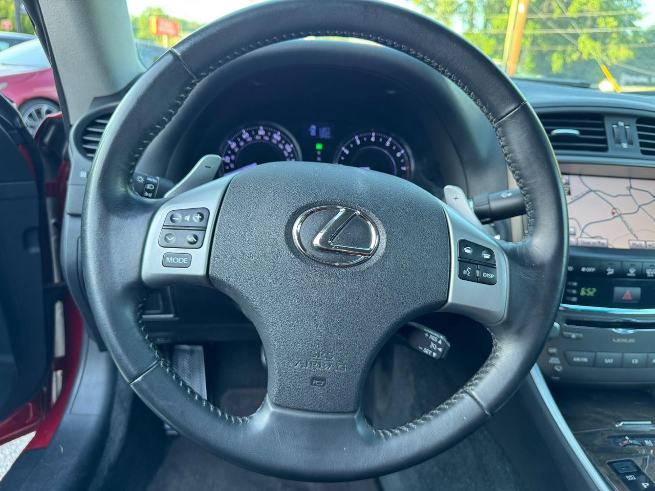 Lexus IS 250C 2dr Conv Auto 2011