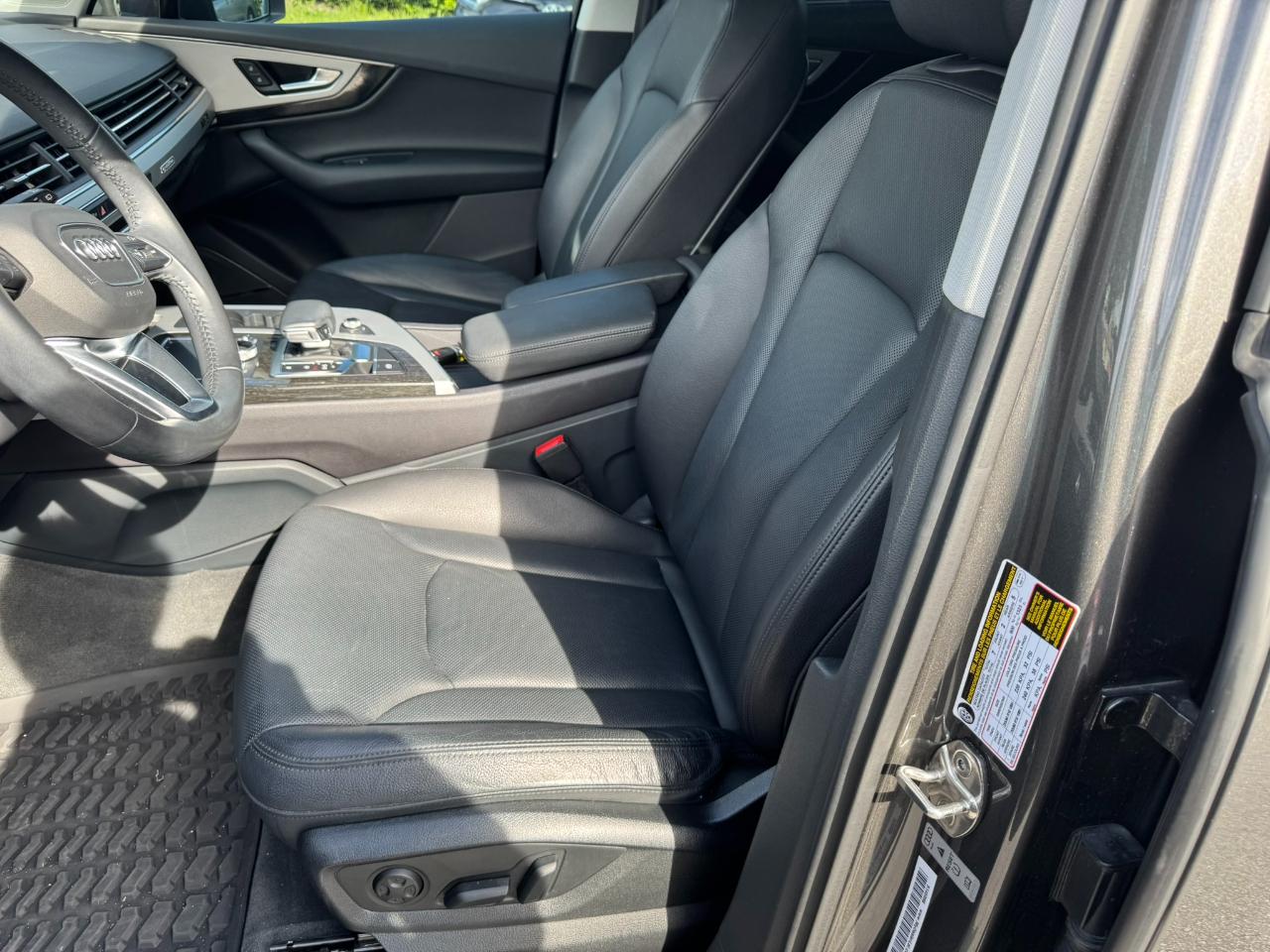 Audi Q7 SE Premium Plus 45 TFSI quattro 2019
