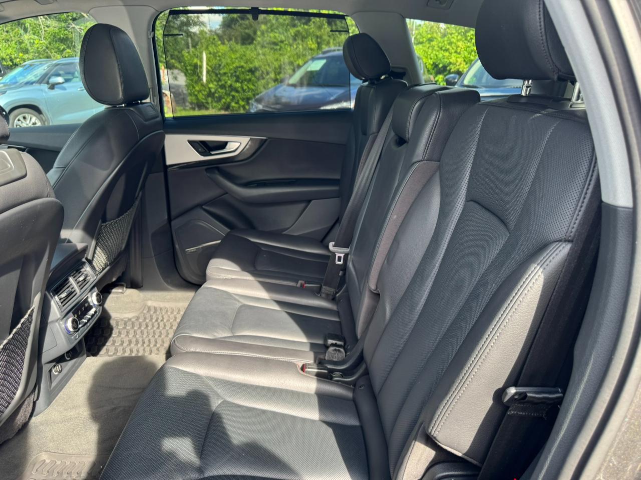 Audi Q7 SE Premium Plus 45 TFSI quattro 2019
