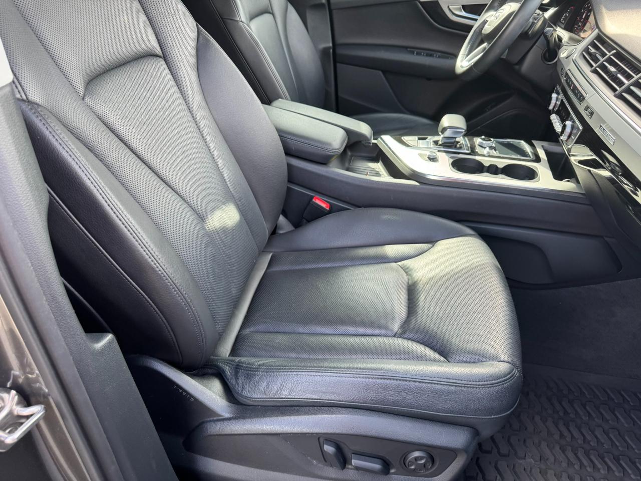 Audi Q7 SE Premium Plus 45 TFSI quattro 2019