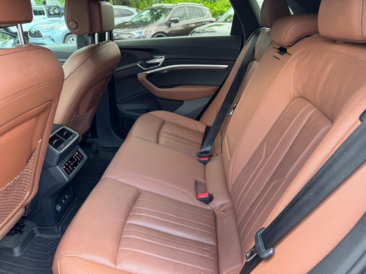 Audi E-Tron Premium Plus quattro 2019