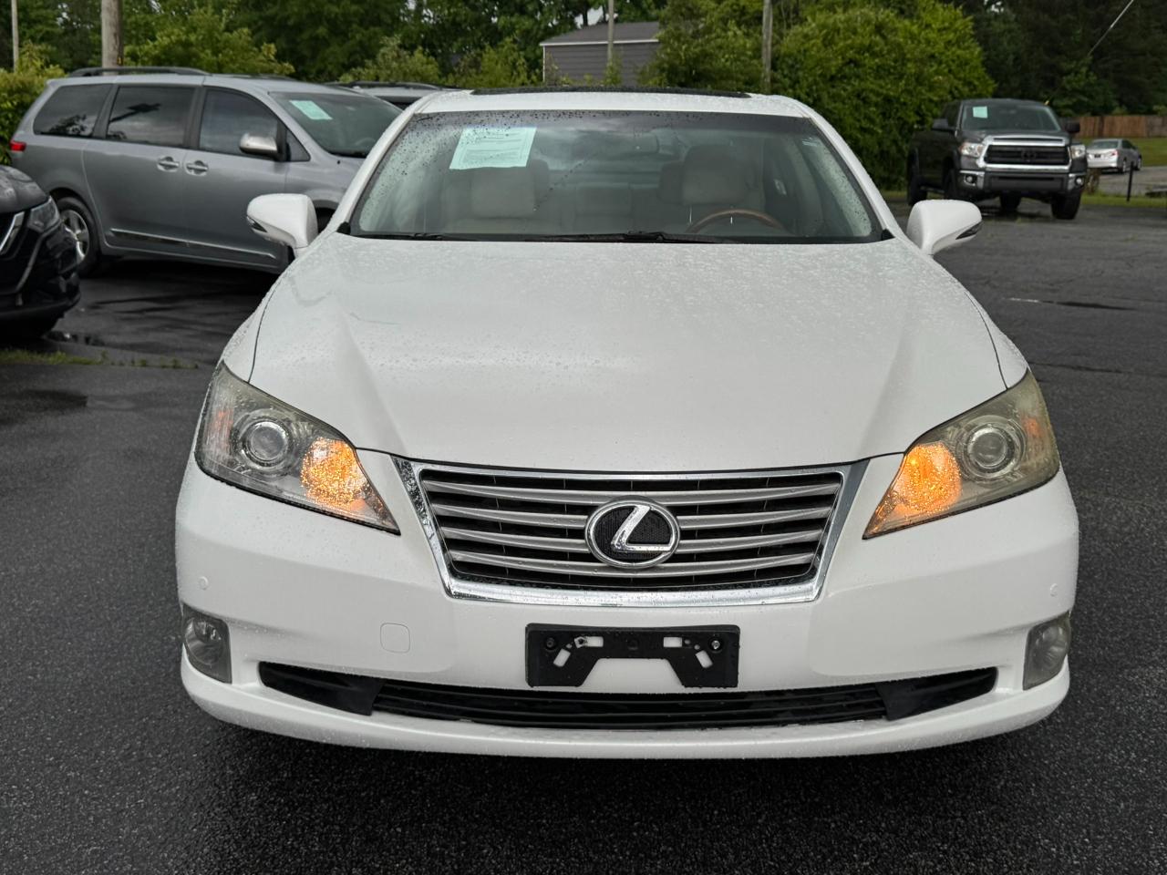 Lexus ES 350 4dr Sdn 2011