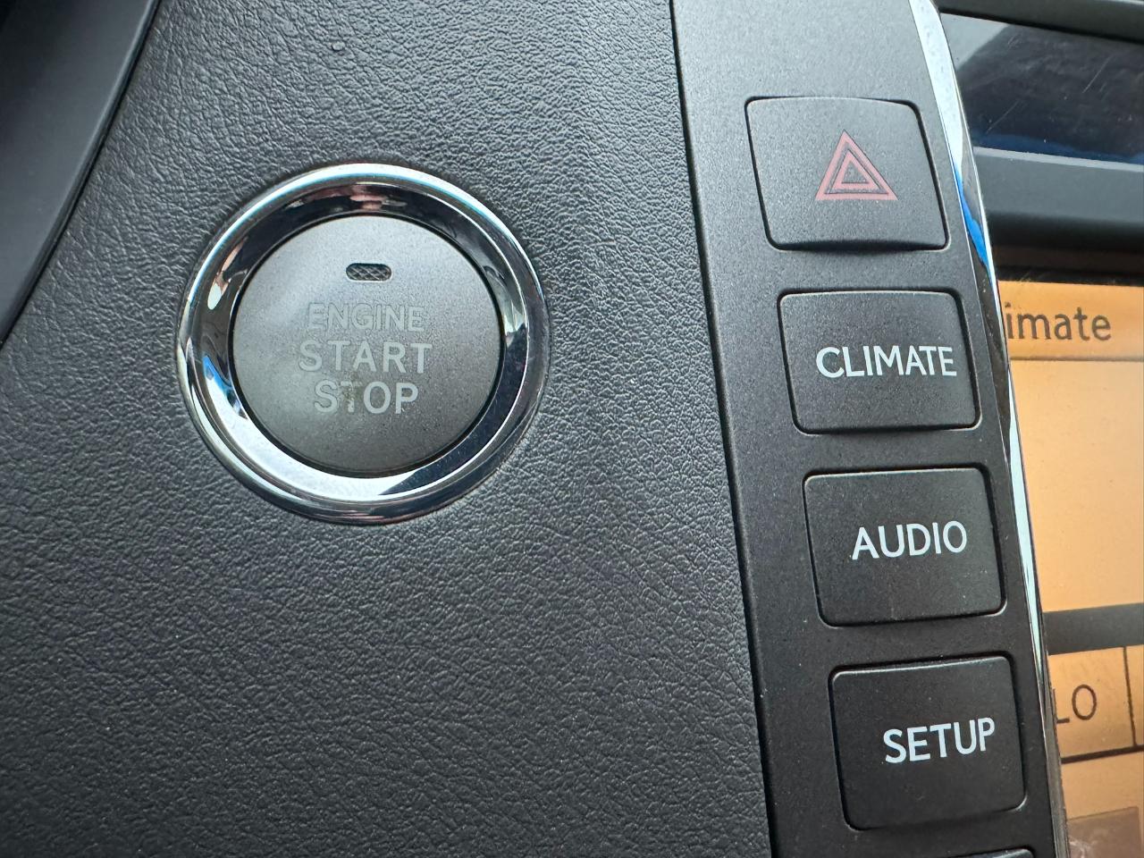 Lexus ES 350 4dr Sdn 2011