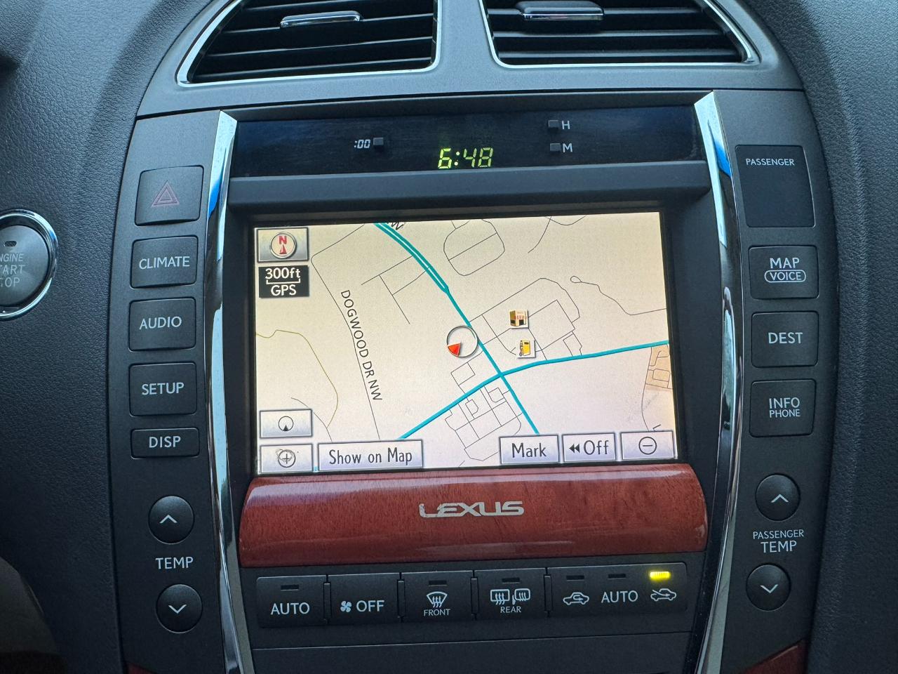 Lexus ES 350 4dr Sdn 2011