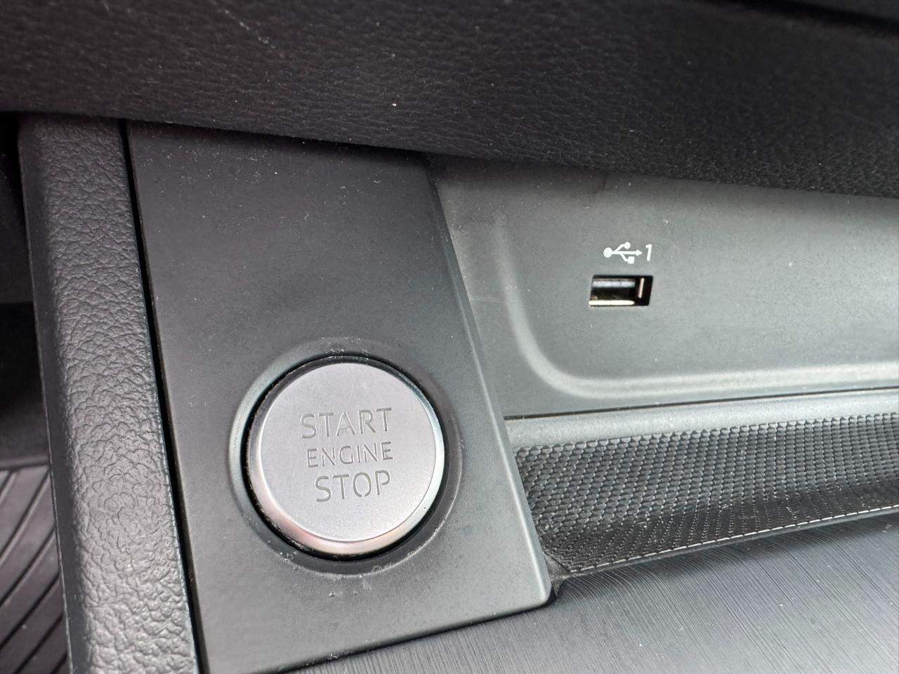 Audi A4 Titanium Premium 40 TFSI 2019
