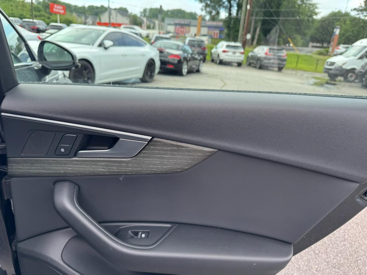 Audi A4 Titanium Premium 40 TFSI 2019