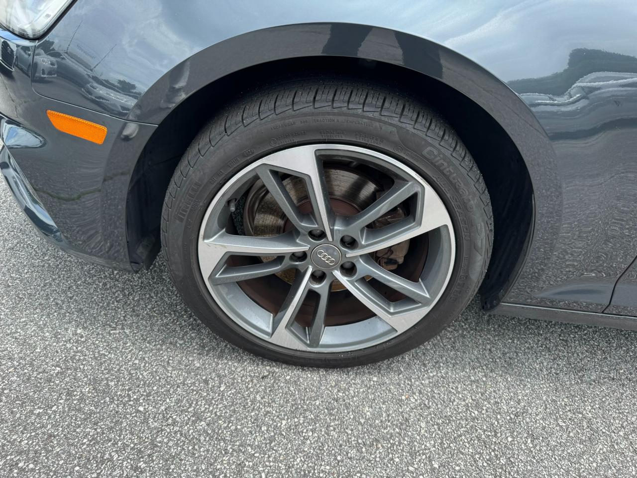 Audi A4 Titanium Premium 40 TFSI 2019