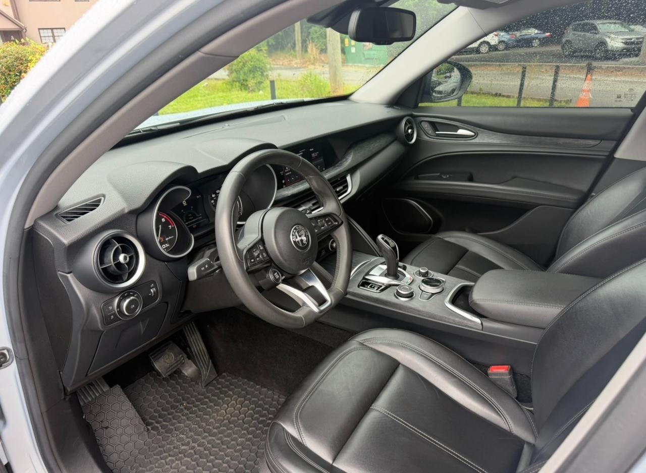 Alfa Romeo Stelvio Sport RWD 2020