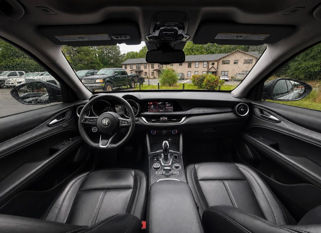 Alfa Romeo Stelvio Sport RWD 2020