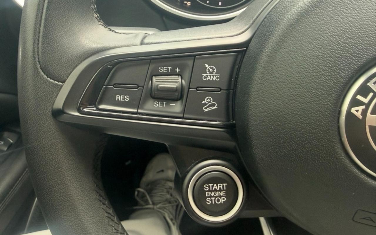 Alfa Romeo Stelvio Sport RWD 2020