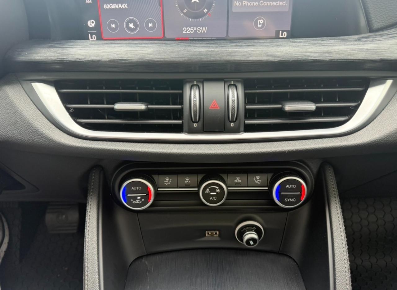 Alfa Romeo Stelvio Sport RWD 2020