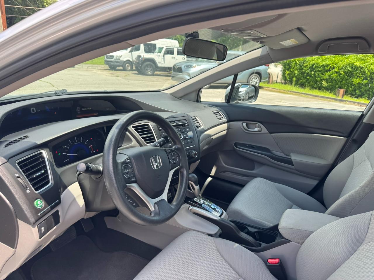Honda Civic Sedan 4dr CVT LX 2015