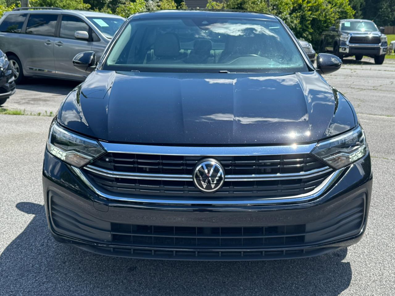 Volkswagen Jetta SE Auto 2024