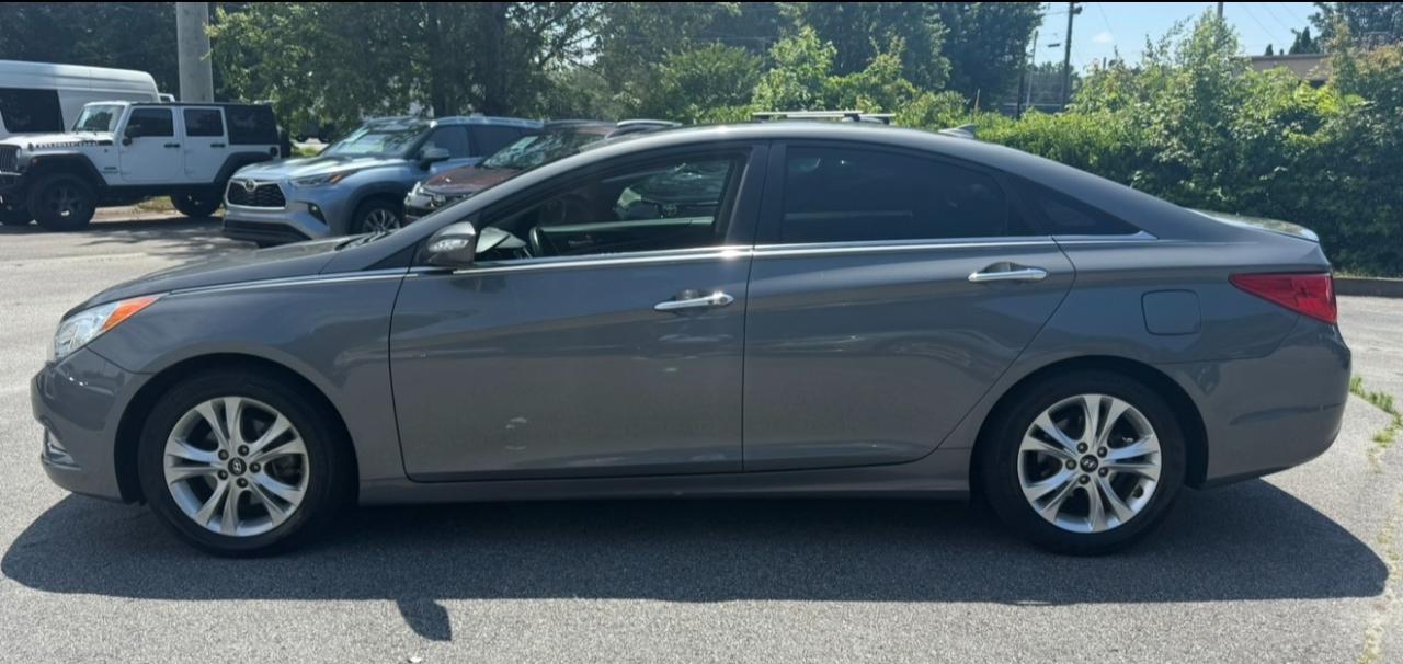 Hyundai Sonata 4dr Sdn 2.4L Auto Limited 2013