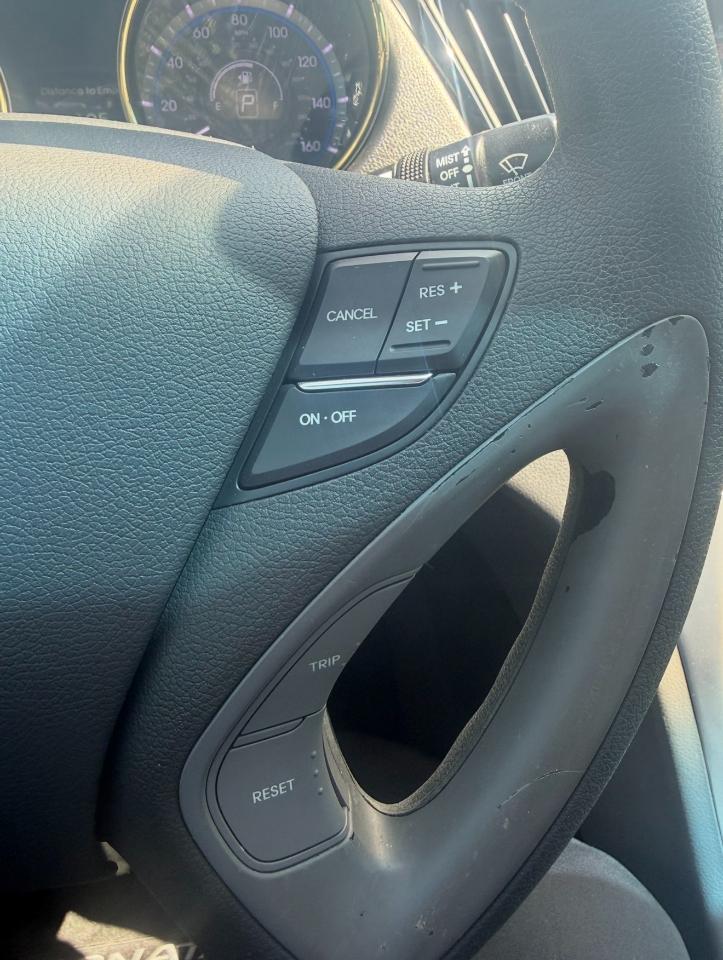 Hyundai Sonata 4dr Sdn 2.4L Auto Limited 2013