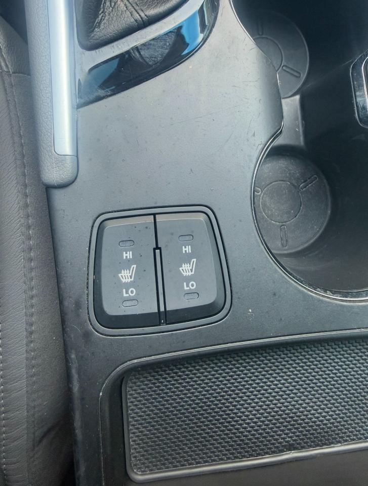 Hyundai Sonata 4dr Sdn 2.4L Auto Limited 2013