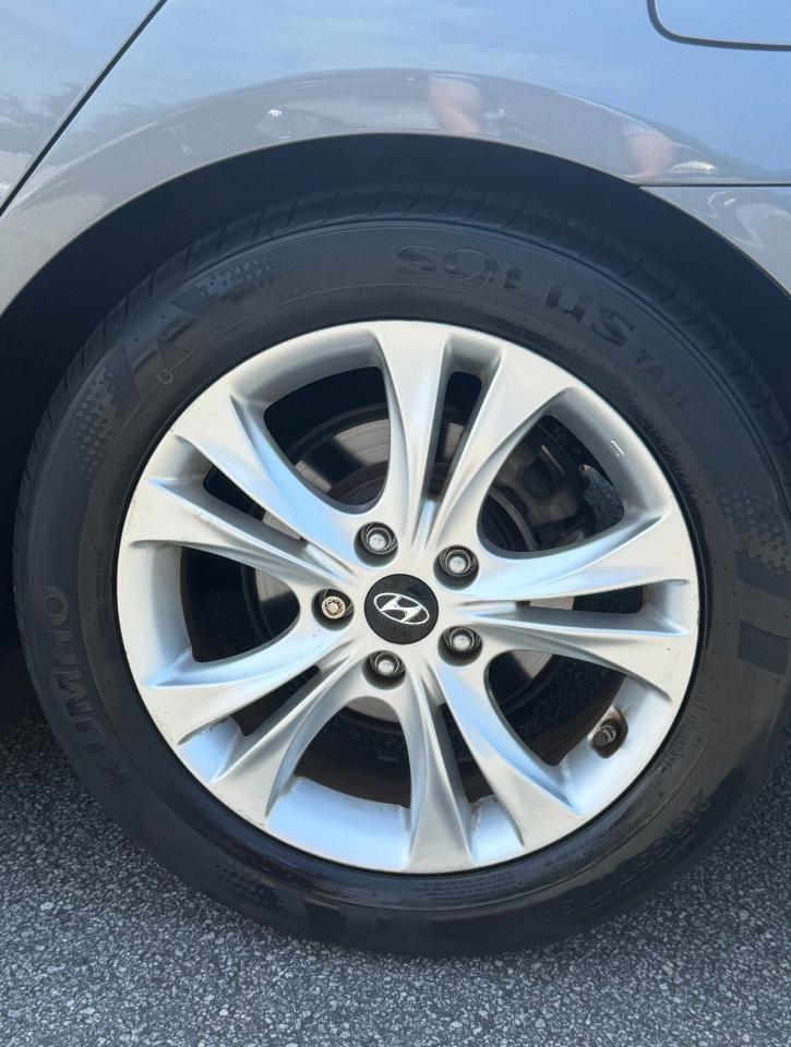 Hyundai Sonata 4dr Sdn 2.4L Auto Limited 2013