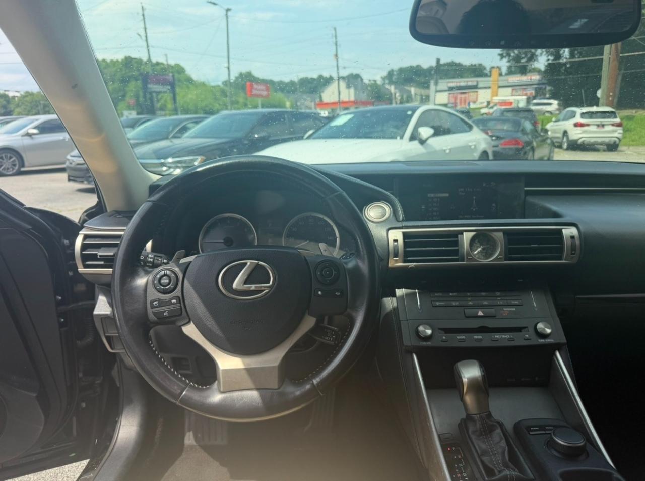 Lexus IS 250 4dr Sport Sdn RWD 2015