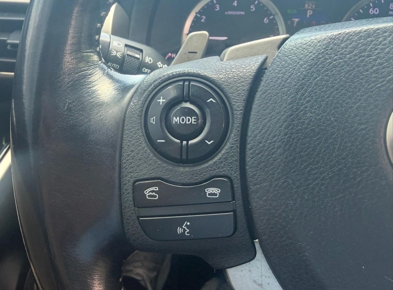 Lexus IS 250 4dr Sport Sdn RWD 2015