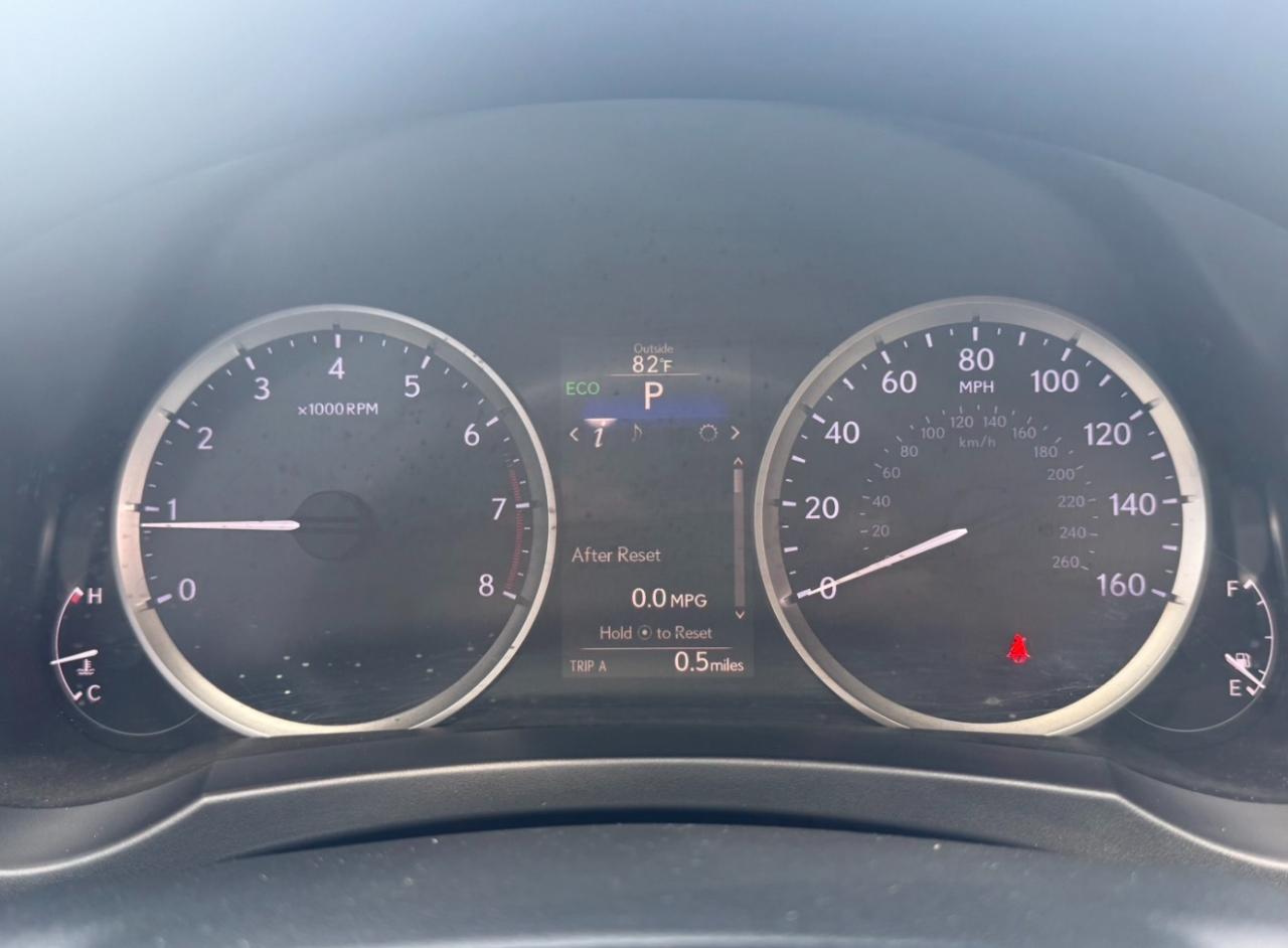 Lexus IS 250 4dr Sport Sdn RWD 2015
