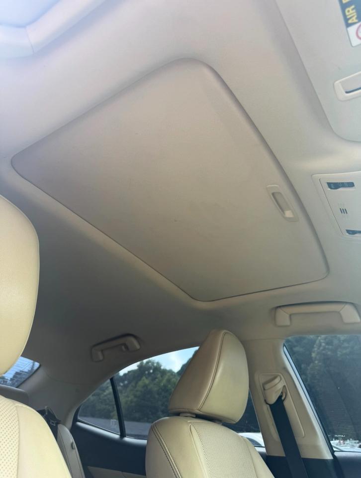 Lexus IS 250 4dr Sport Sdn RWD 2015