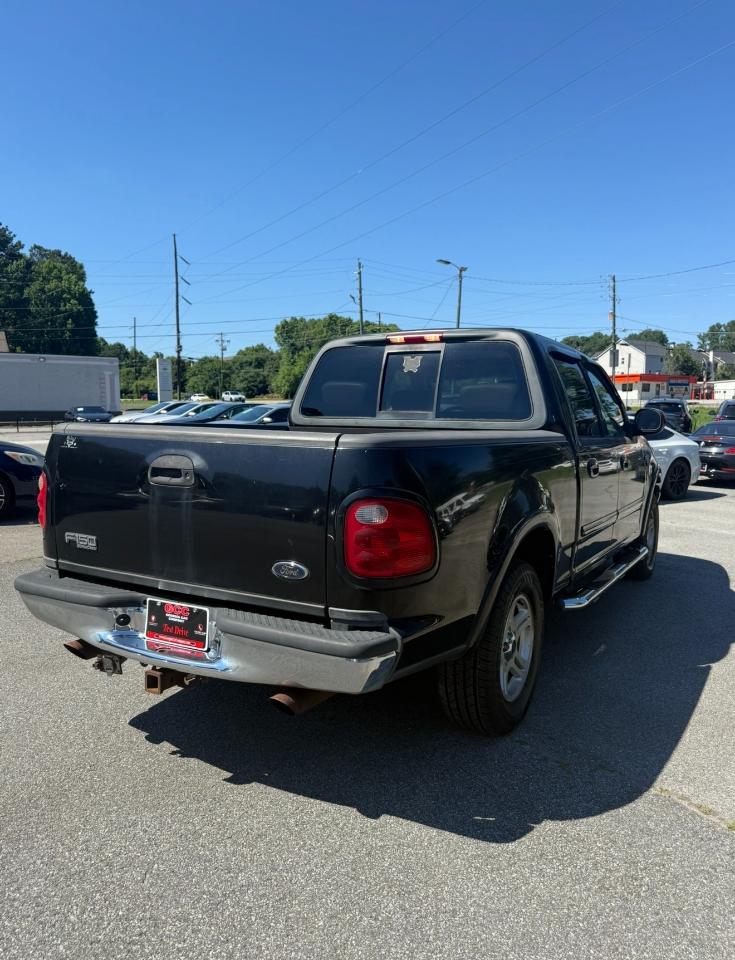 Ford F-150 Lariat 2002