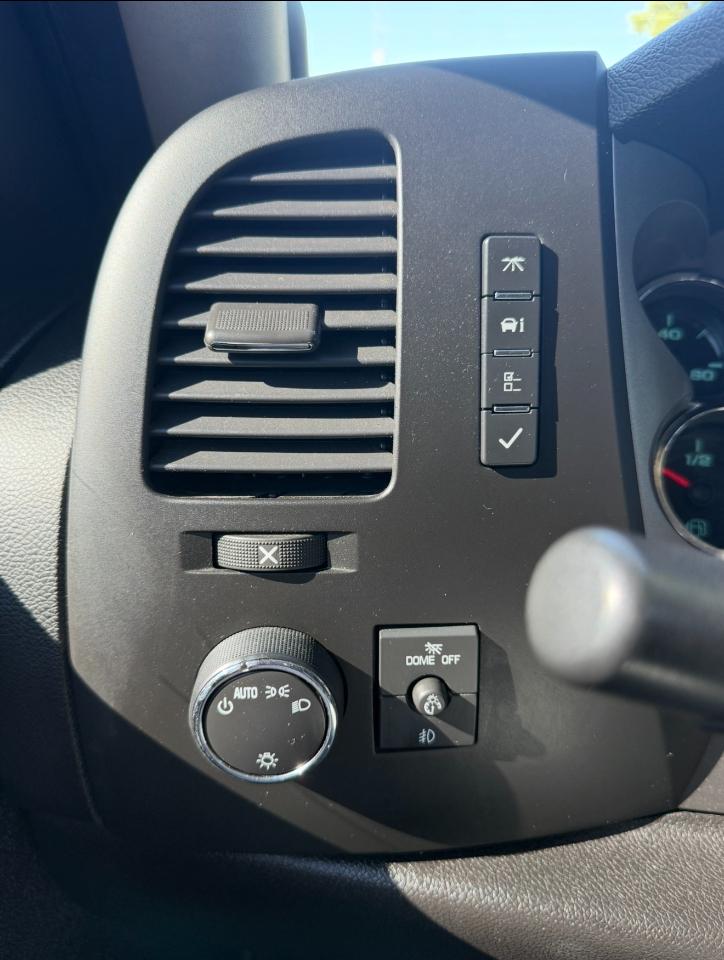 GMC Sierra 1500 4WD Crew Cab 143.5" SLE 2012