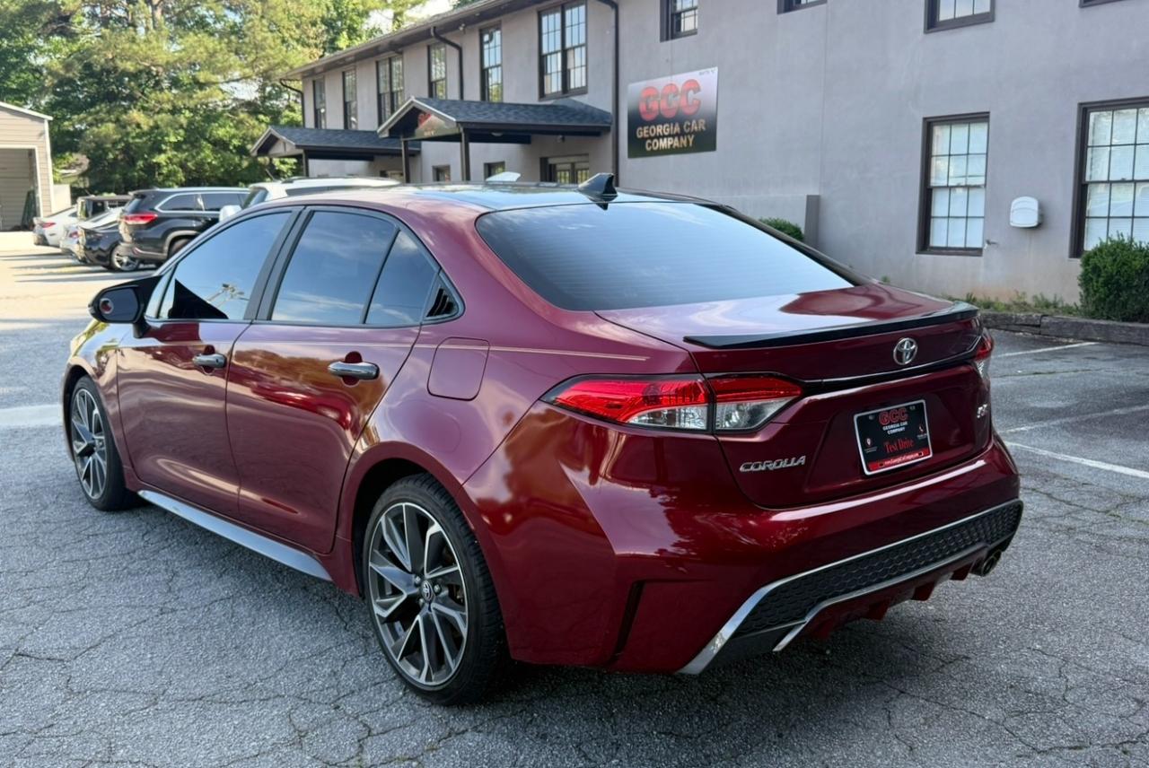 Toyota Corolla SE Nightshade CVT (Natl) 2022