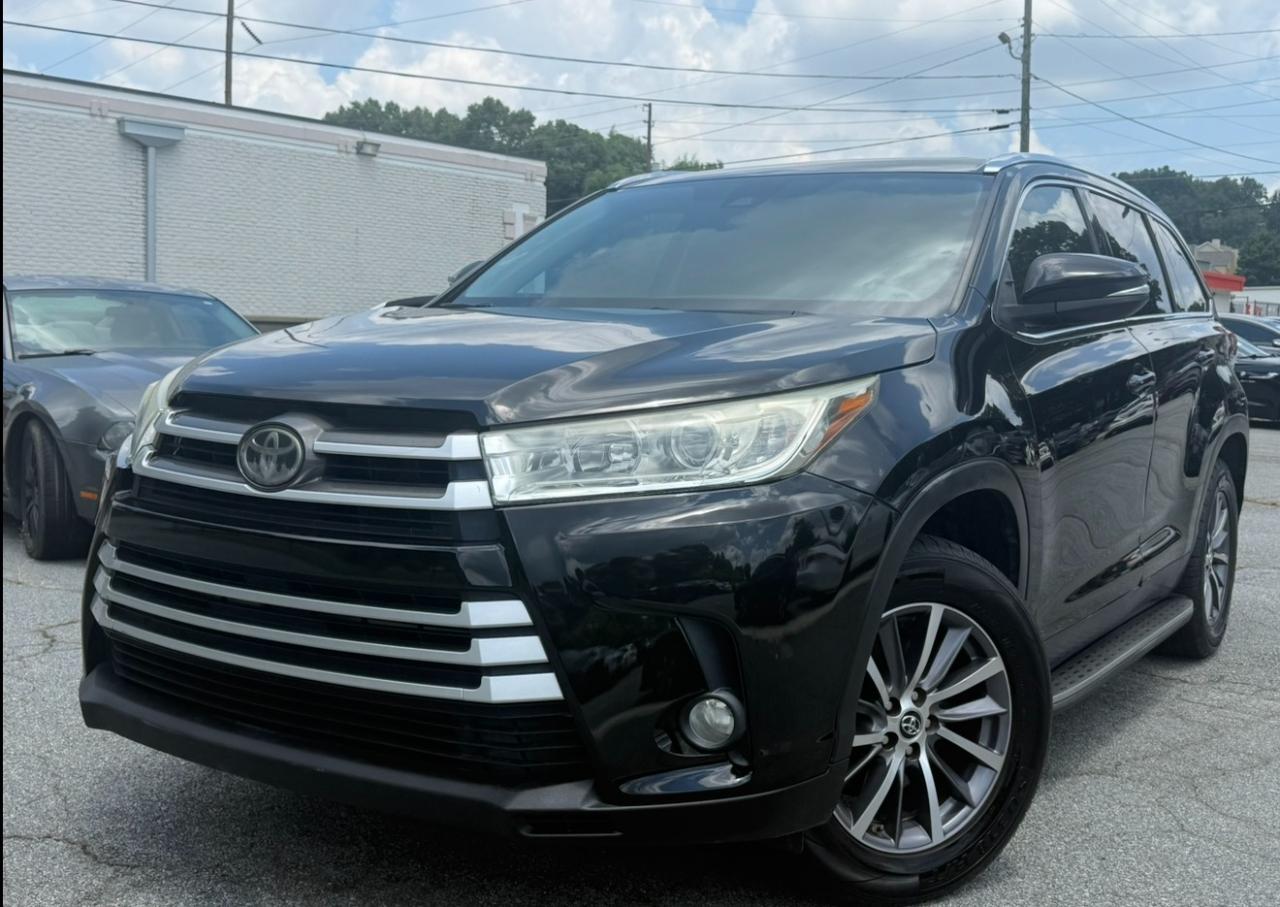 Toyota Highlander XLE V6 FWD (Natl) 2019