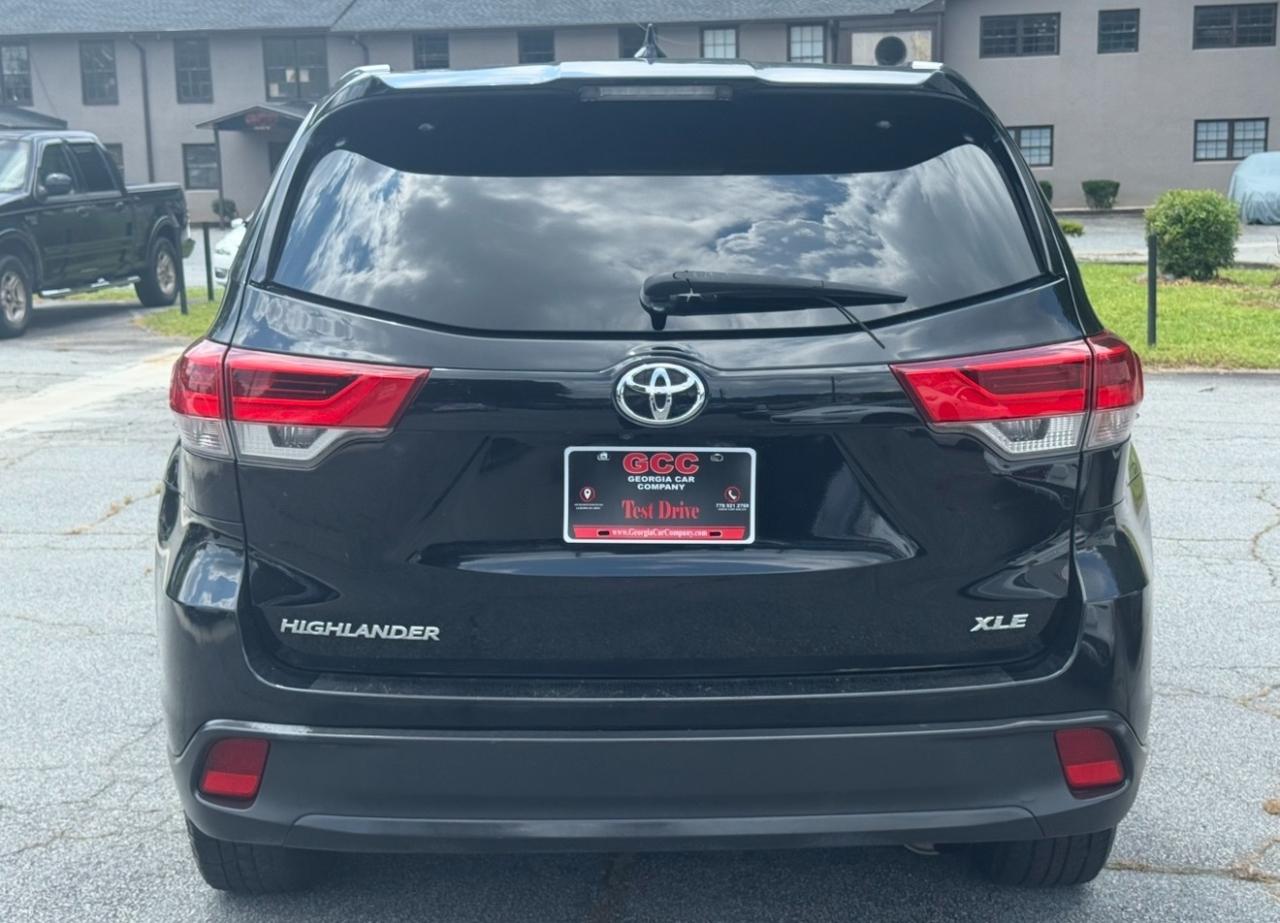 Toyota Highlander XLE V6 FWD (Natl) 2019