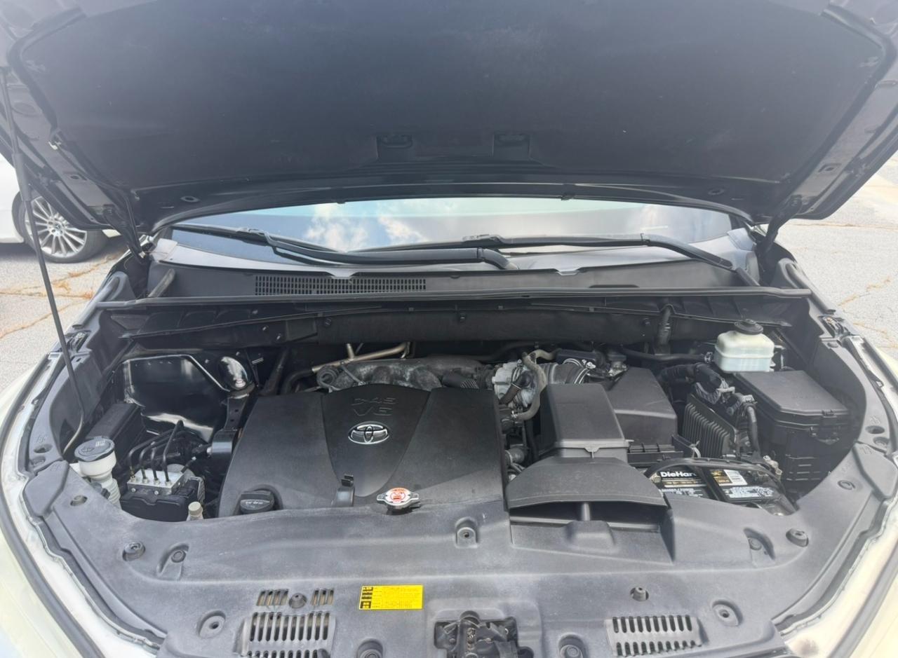 Toyota Highlander XLE V6 FWD (Natl) 2019