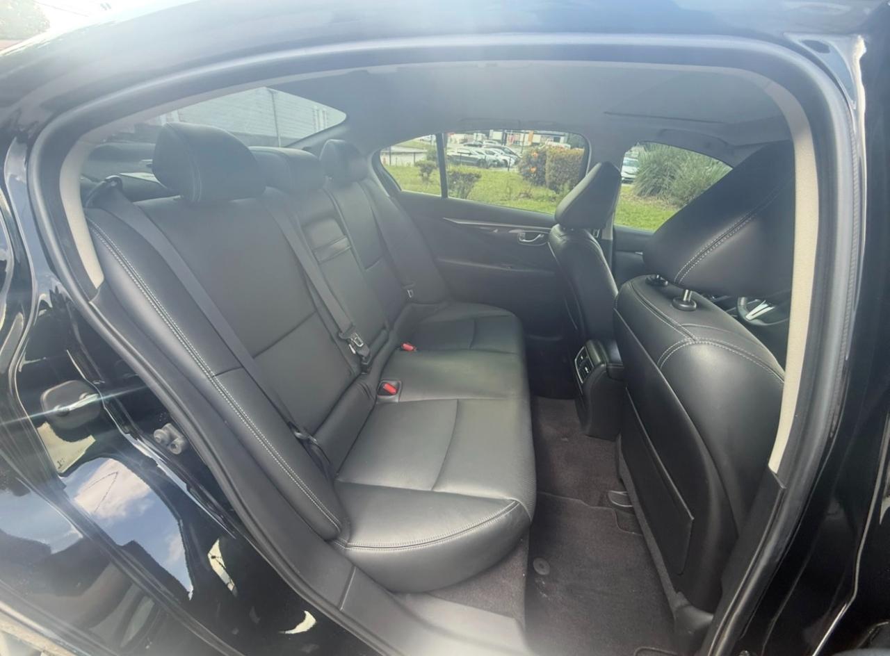 Infiniti Q50 3.0t LUXE RWD 2018